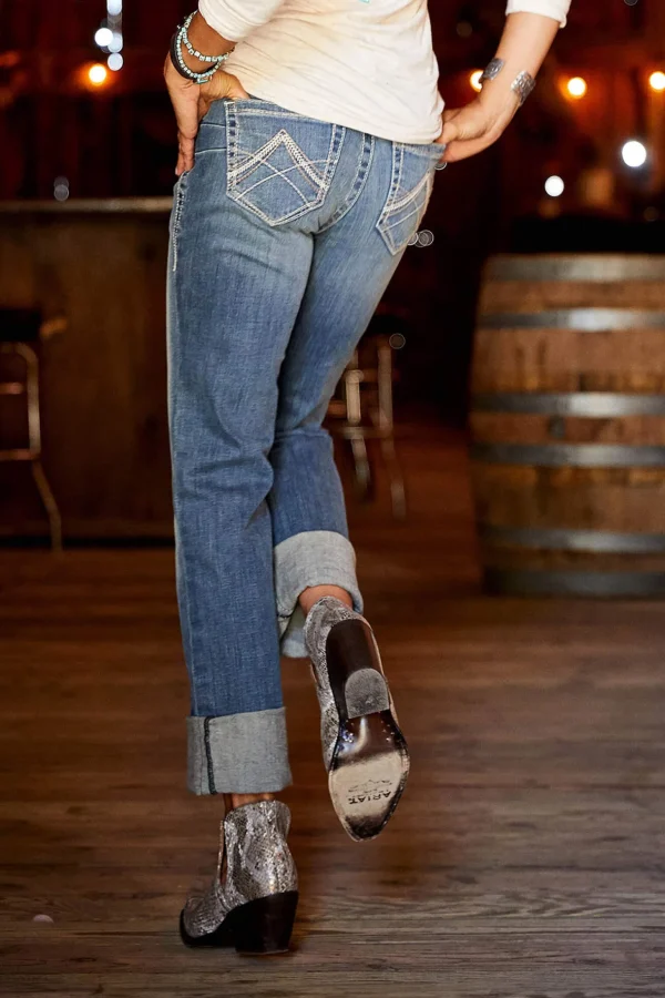 Ariat R.E.A.L. Mid Rise Stretch Icon Stackable Straight Leg Jeans