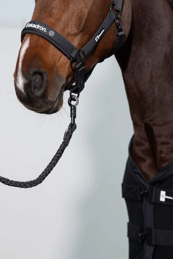 Eskadron Dynamic SS24 Double-Pin Headcollar