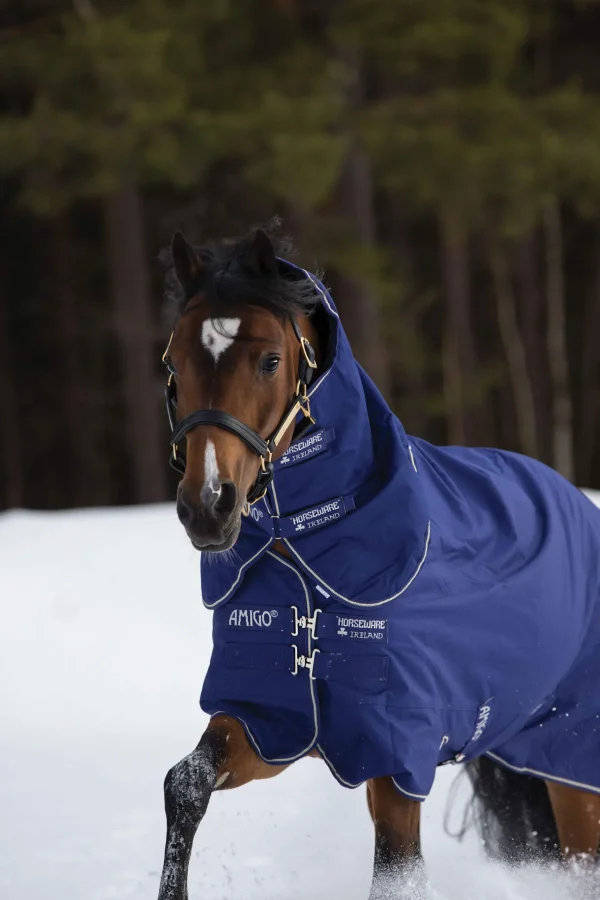 Horseware Amigo Hero 900 Plus Medium Turnout Rug, 200g