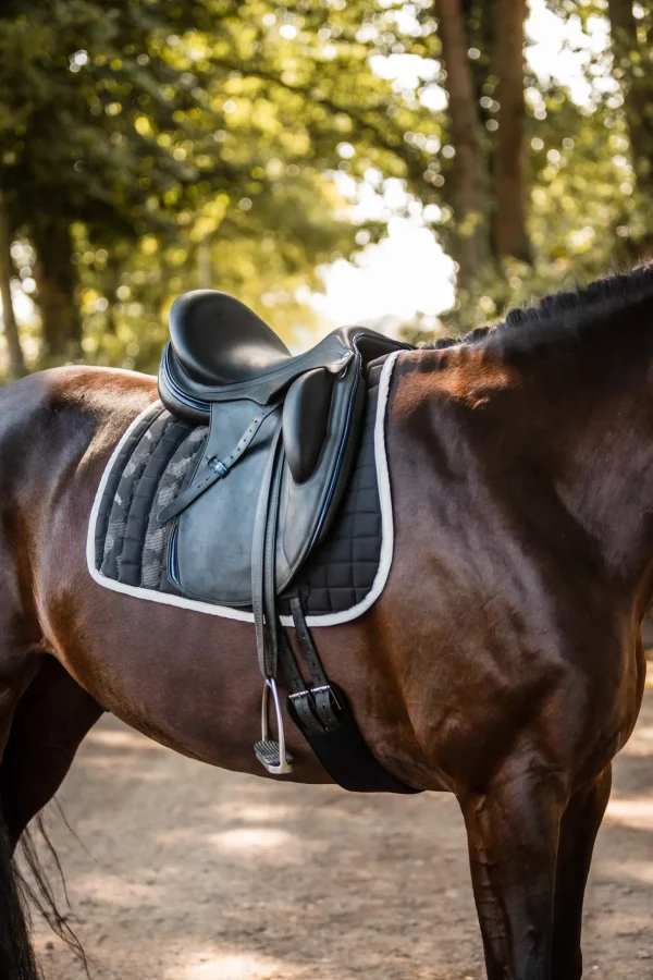 Horze Luminox Reflective Saddle Pad