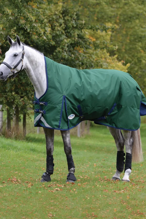 Weatherbeeta Comfitec Plus Dynamic II High Neck Medium/Light Turnout Rug, 100g